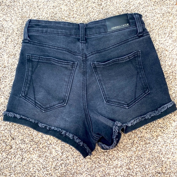black High waisted jean shorts - Picture 2 of 2